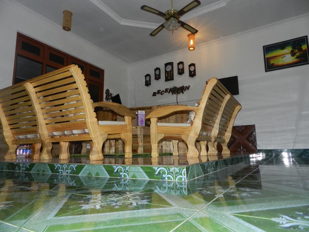 Manta Inn Bodufolhudhoo Exterior photo