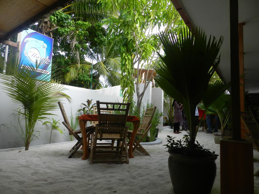 Manta Inn Bodufolhudhoo Exterior photo